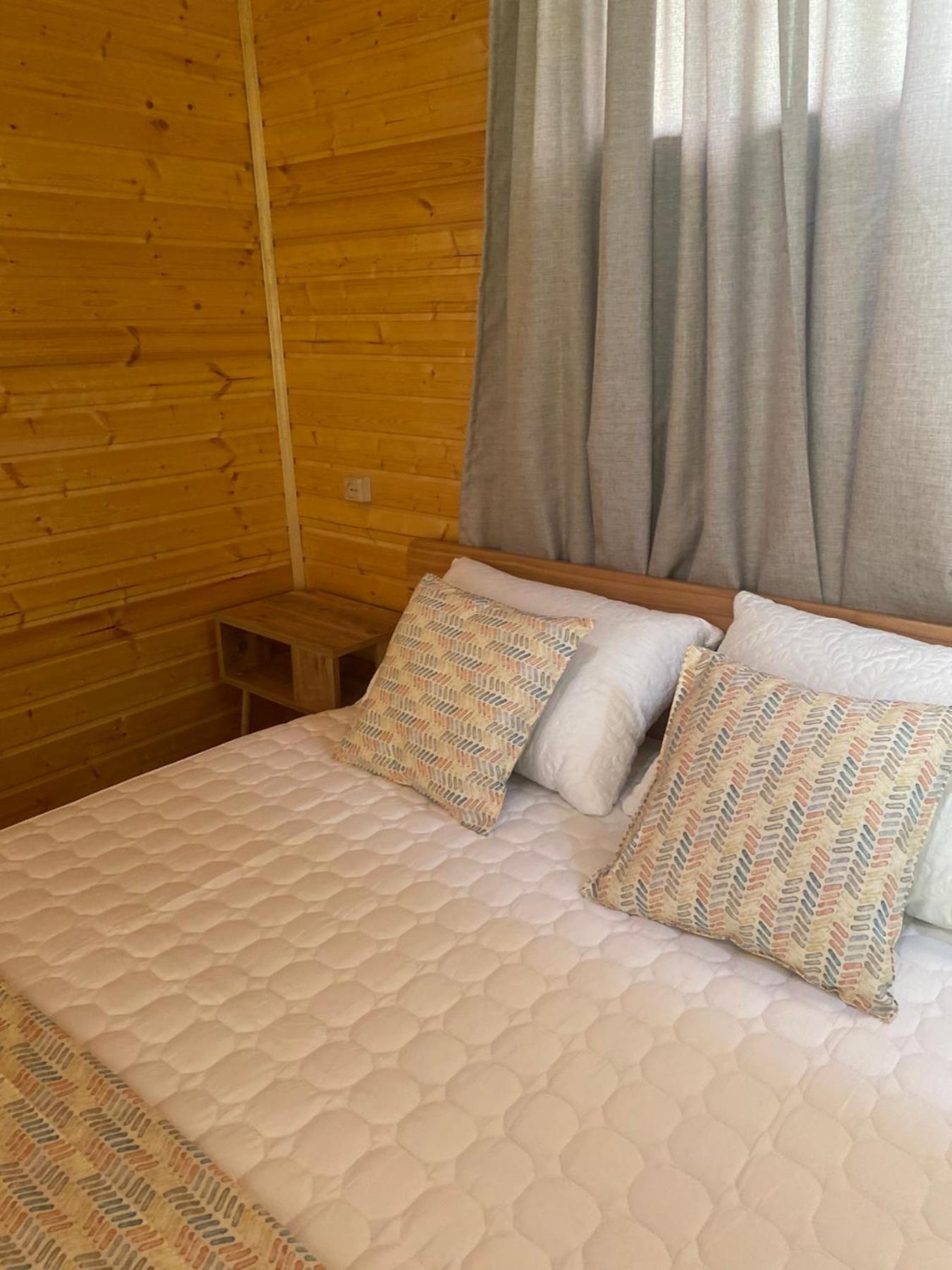 ジュタ Metitsa Bed & Breakfast エクステリア 写真